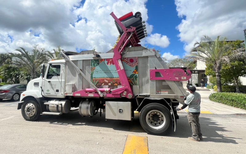 Compost Collection Service Commercial Composting Services Miami | Food Waste Collection | FEWF