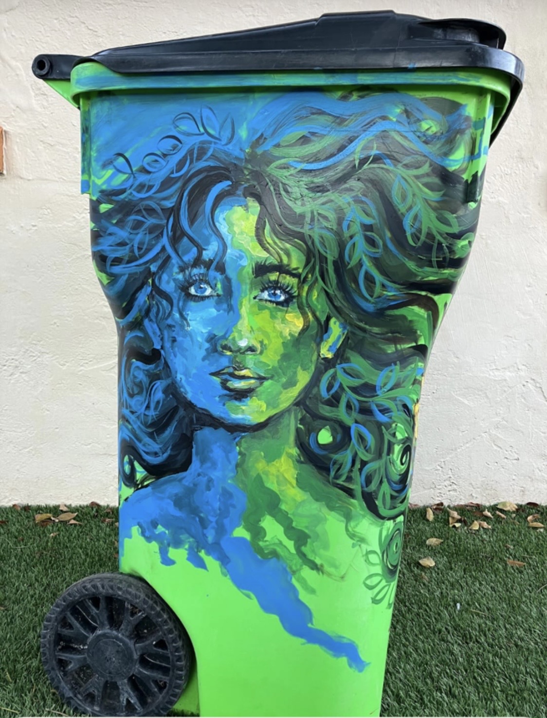 Winning Art of Compost toter mural from G. W. Carver Elementary.